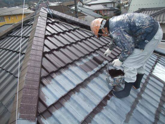 広島市安佐北区口田南M様邸 モニエル瓦の屋根塗装作業