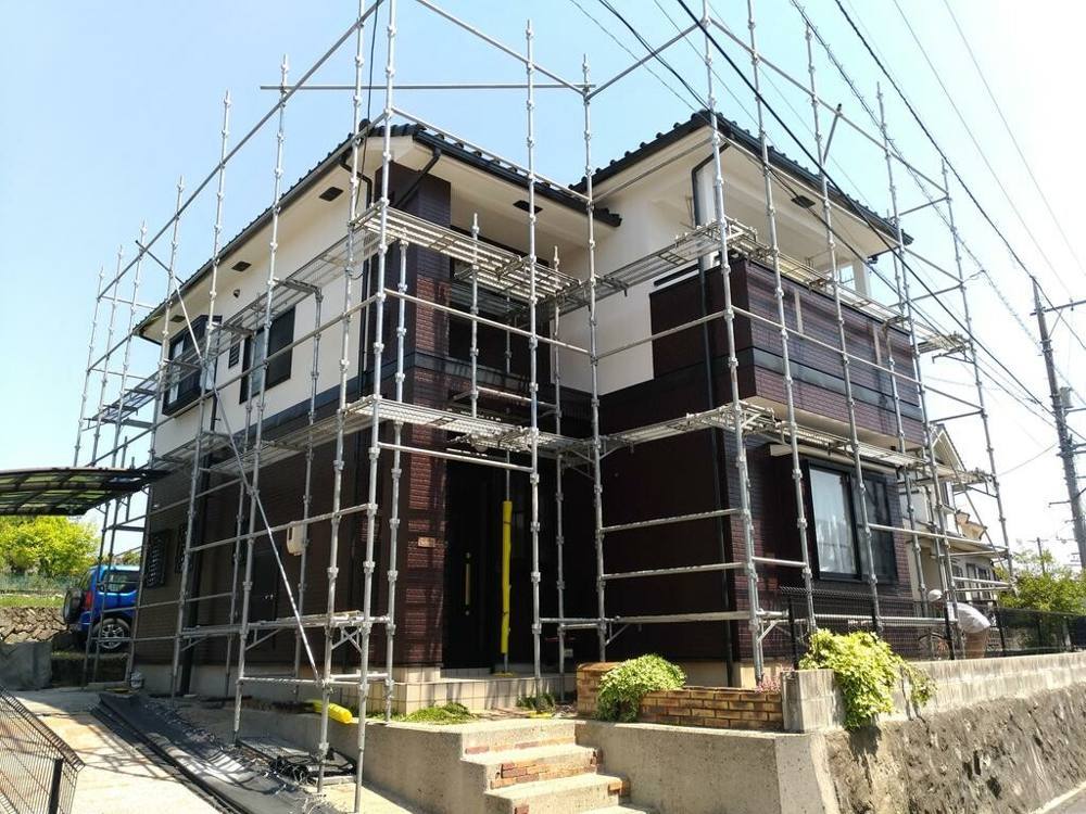広島市安佐北区可部東Y様邸 足場を解体する直前の外観