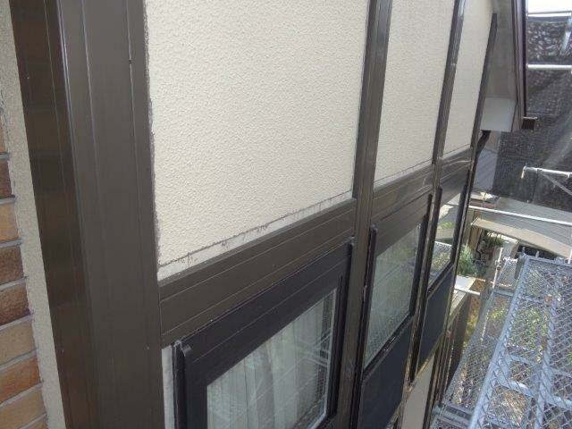 広島市安佐南区大塚西F様邸 施工前 塗膜の剥離を繰り返していたケイカル製の幕板