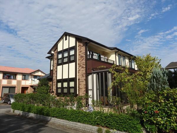 広島市安佐南区大塚西F様邸 外壁・屋根塗装と幕板交換後の外観全体