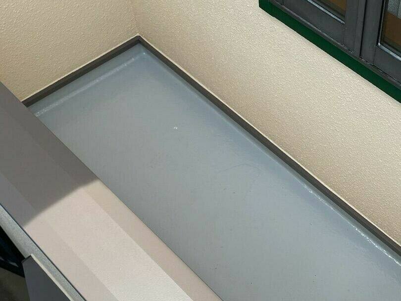 広島市安佐南区伴南K様邸 ベランダ床の上塗り