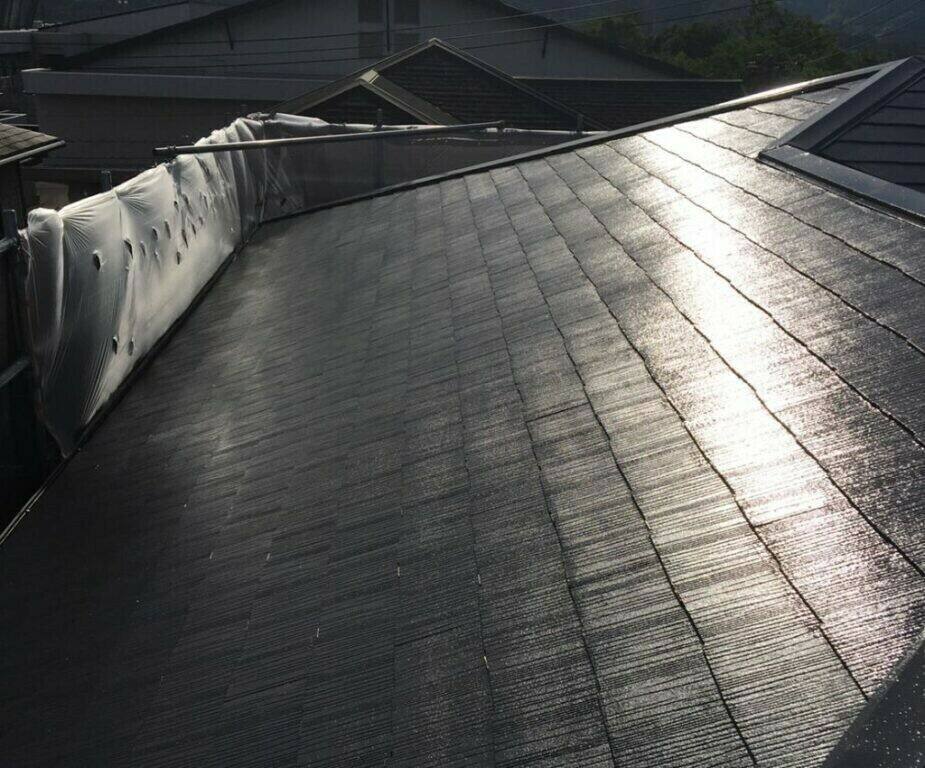 広島市安佐南区伴南S様邸 無機ハイブリッド遮熱フッ素で塗装が完了したスレート屋根