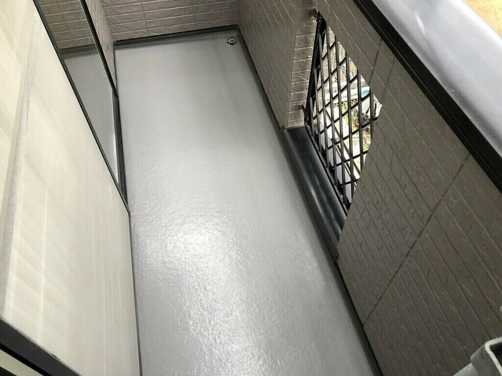 廿日市市平良H様邸 3回塗りで仕上げたベランダ床