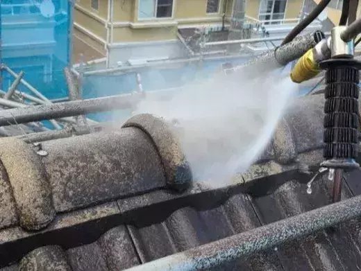 廿日市市四季が丘I様邸 モニエル瓦の屋根の高圧洗浄