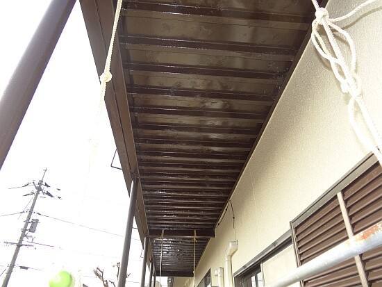 廿日市市大野K様邸 エポキシ系サビ止めと2液型シリコンで塗装したベランダの鉄骨