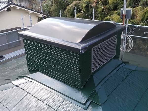 廿日市市宮内K様邸 サイディングを張り替えて塗装した換気塔