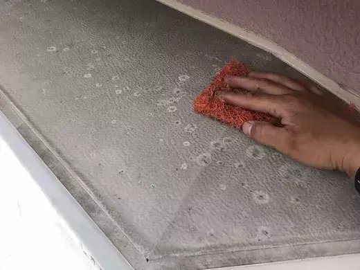 廿日市市友田T様邸 板金部のケレン作業
